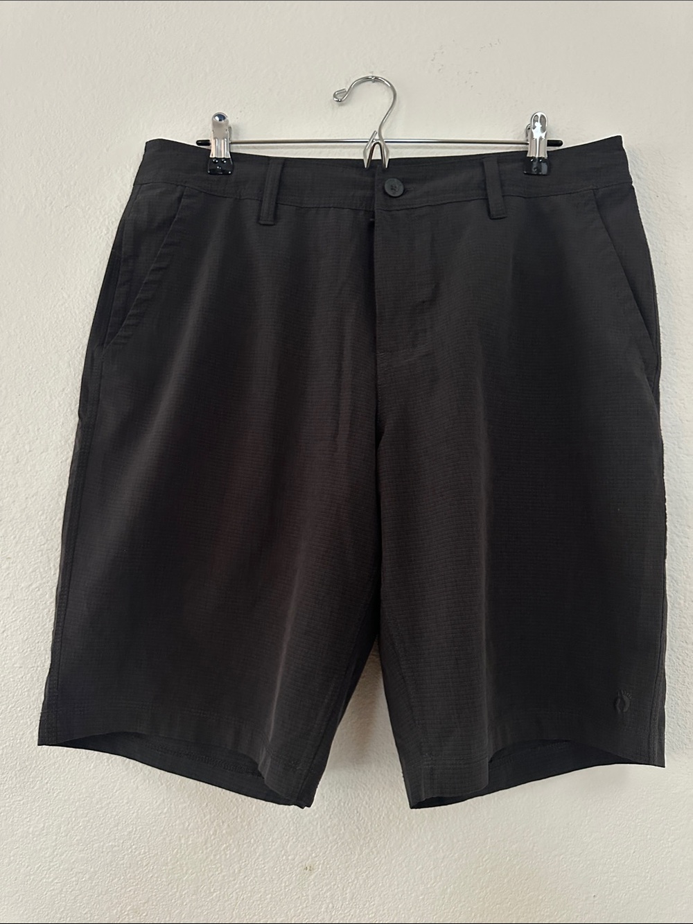 New!! Men's HANG TEN Classic Black Performance Flex Shorts, size 34